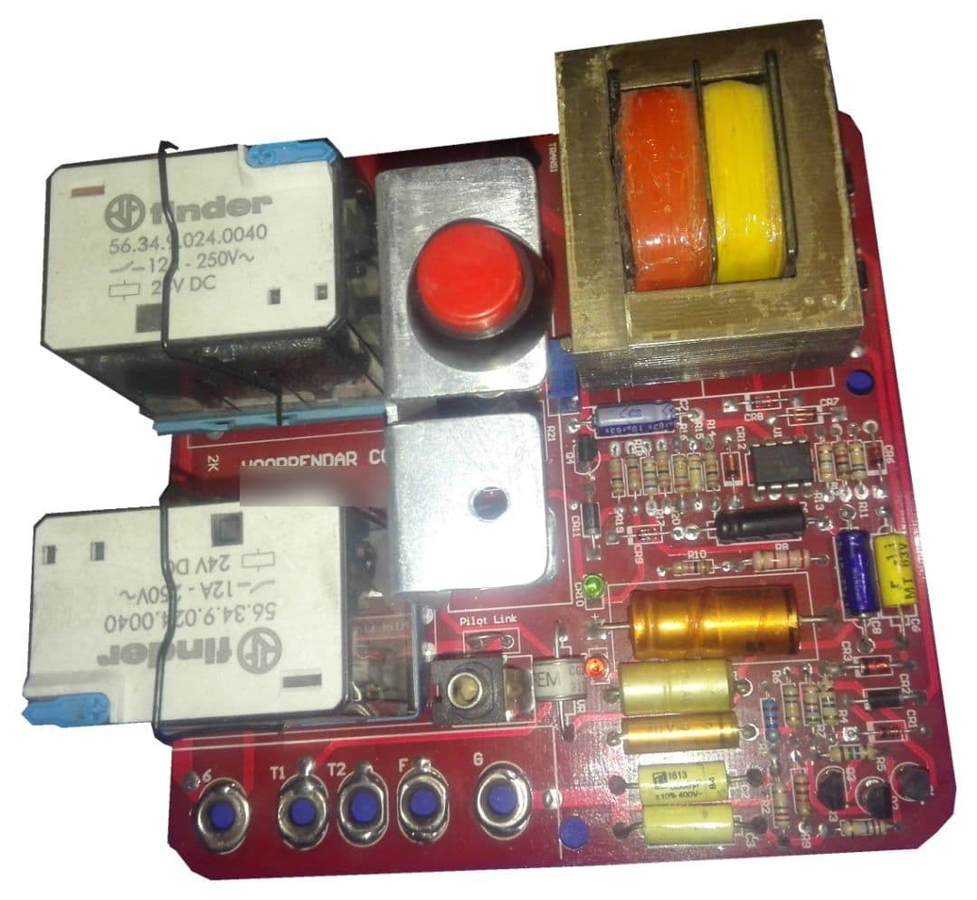 Flame safeguard controller card